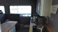 Tutkimusalus myynnissä