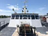 Miehistöalus myynnissä