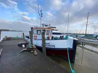 Vetolaiva myynnissä