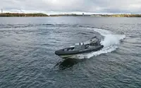 Jäykkärunkoinen kumivene myynnissä