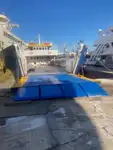 Lautta-alus myynnissä