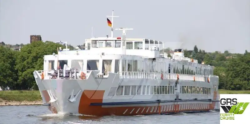 Risteilyalus myynnissä