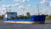 Oil/Chemical tanker Myytävänä