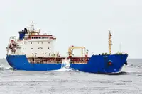 Oil/Chemical tanker Myytävänä