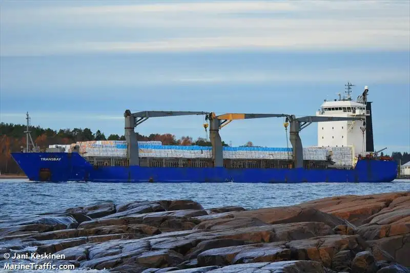 Jääkaivaaluksen tyyppinen alus myynnissä