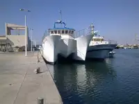Katamaraani Myytävänä
