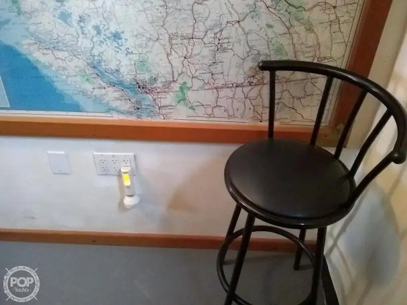 Kutteri myynnissä