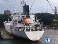 Jääkaivaaluksen tyyppinen alus myynnissä