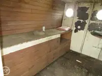 Vetolaiva myynnissä