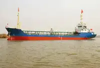 Oil/Chemical tanker Myytävänä