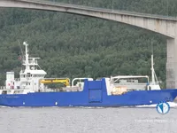 Jääkaivaaluksen tyyppinen alus myynnissä