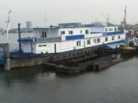 Proomu myynnissä