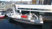 Konttilaiva myynnissä