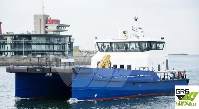 Tuulipuistoaluksen huoltoalus myynnissä