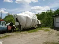 Proomu myynnissä