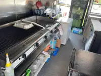 Ponttoni myynnissä