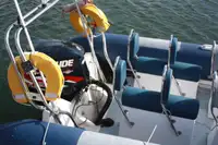 Jäykkärunkoinen kumivene myynnissä