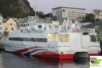 Risteilyalus myynnissä