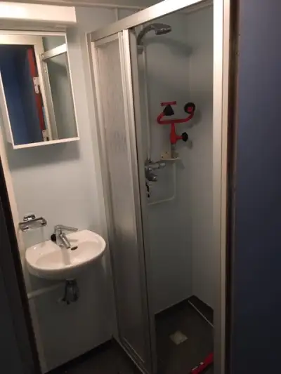 Partiovene myynnissä