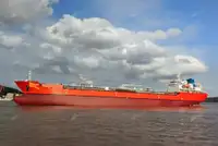 Tankkerit myynnissä