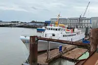 Risteilyalus myynnissä