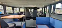Konttilaiva myynnissä