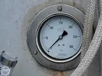 Pelastusvene myynnissä