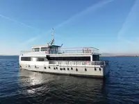 Vetolaiva myynnissä