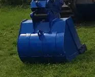 Ruoppaaja myynnissä