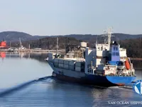Jääkaivaaluksen tyyppinen alus myynnissä