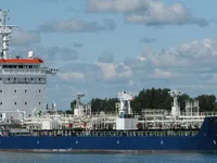 Öljy-/kemikaalitankkeri myynnissä