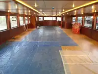 Vetolaiva myynnissä