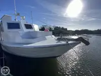 Troolari myynnissä