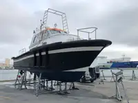 Ohjausalus myynnissä