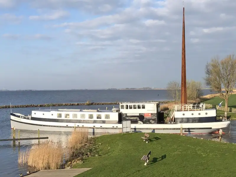 Kuivalastialus myynnissä