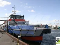 Tuulipuistoaluksen huoltoalus myynnissä