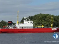 Jääkaivaaluksen tyyppinen alus myynnissä