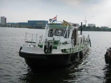 Partiovene myynnissä