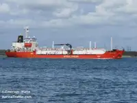 Oil/Chemical tanker Myytävänä