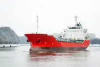 Oil/Chemical tanker Myytävänä