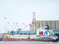 Jääkaivaaluksen tyyppinen alus myynnissä