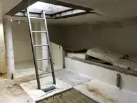Ruoppaaja myynnissä