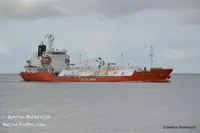 Oil/Chemical tanker Myytävänä