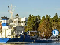 Öljy-/kemikaalitankkeri myynnissä
