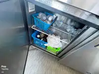 Ponttoni myynnissä