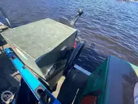 Proomu myynnissä