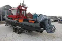 Jäykkärunkoinen kumivene myynnissä
