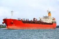 Oil/Chemical tanker Myytävänä