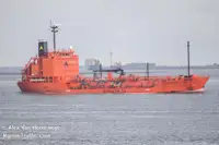 Oil/Chemical tanker Myytävänä