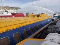 Hydrofoil-alus myynnissä